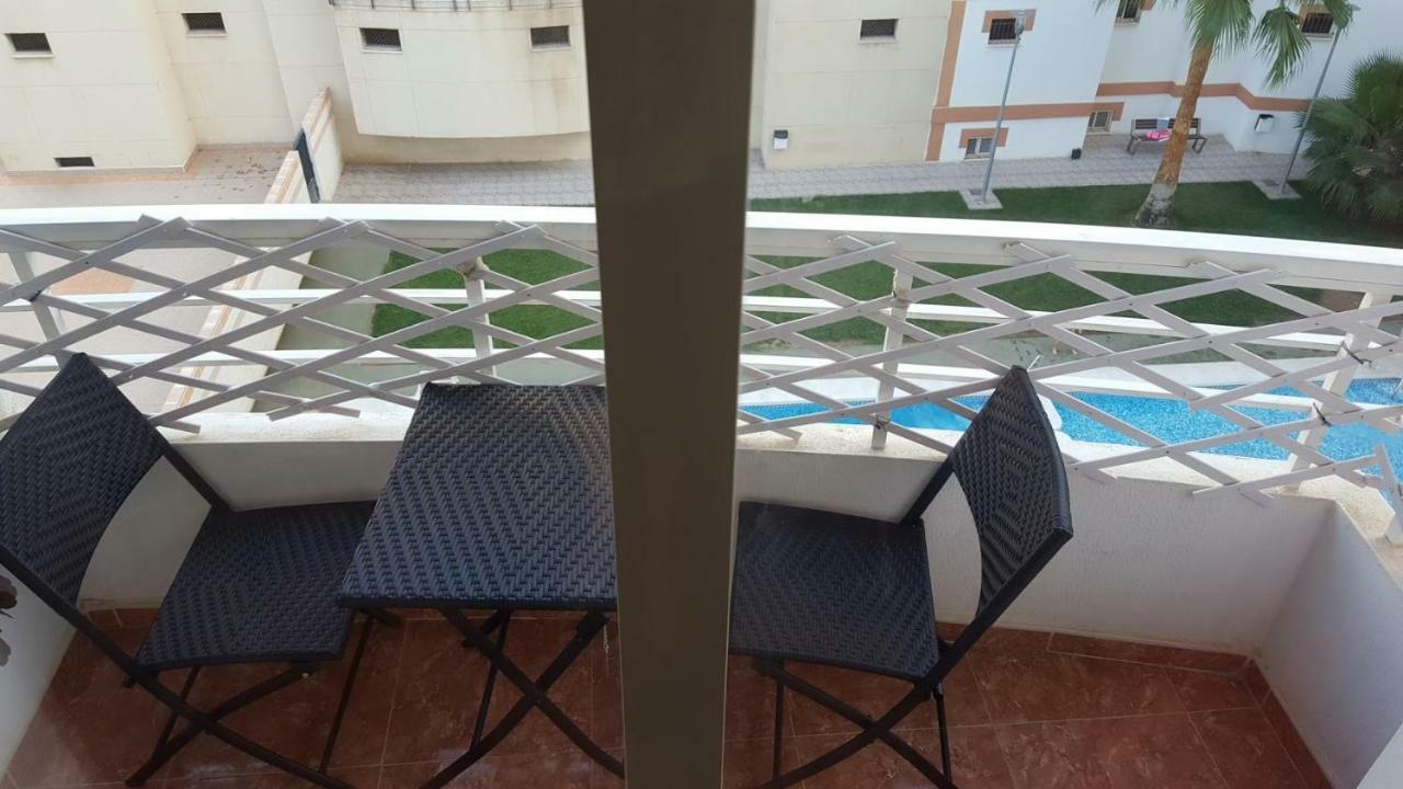 Appartement Avec Piscine 산비센테델라스페그 외부 사진