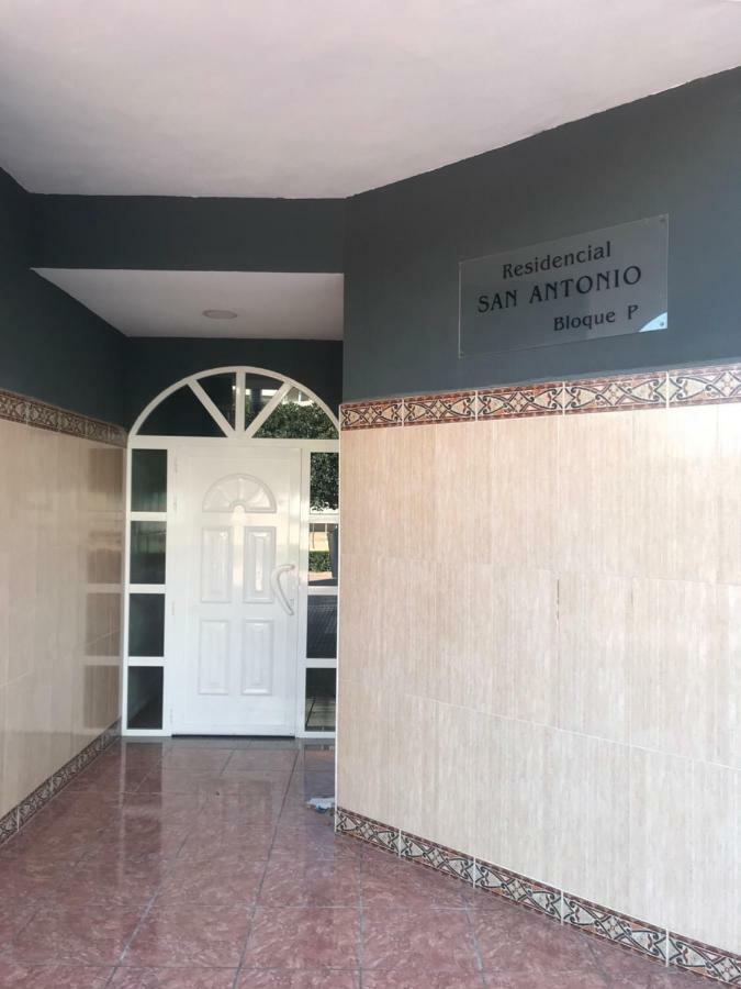 Appartement Avec Piscine 산비센테델라스페그 외부 사진