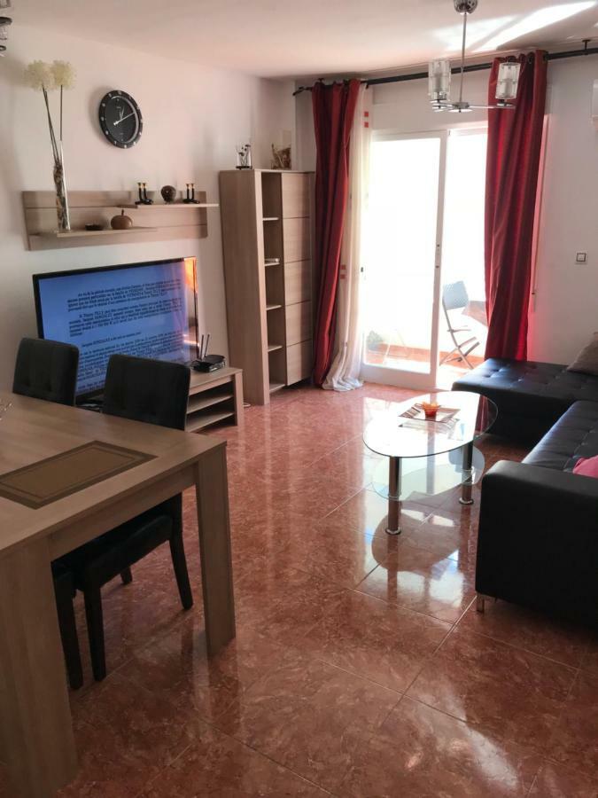 Appartement Avec Piscine 산비센테델라스페그 외부 사진