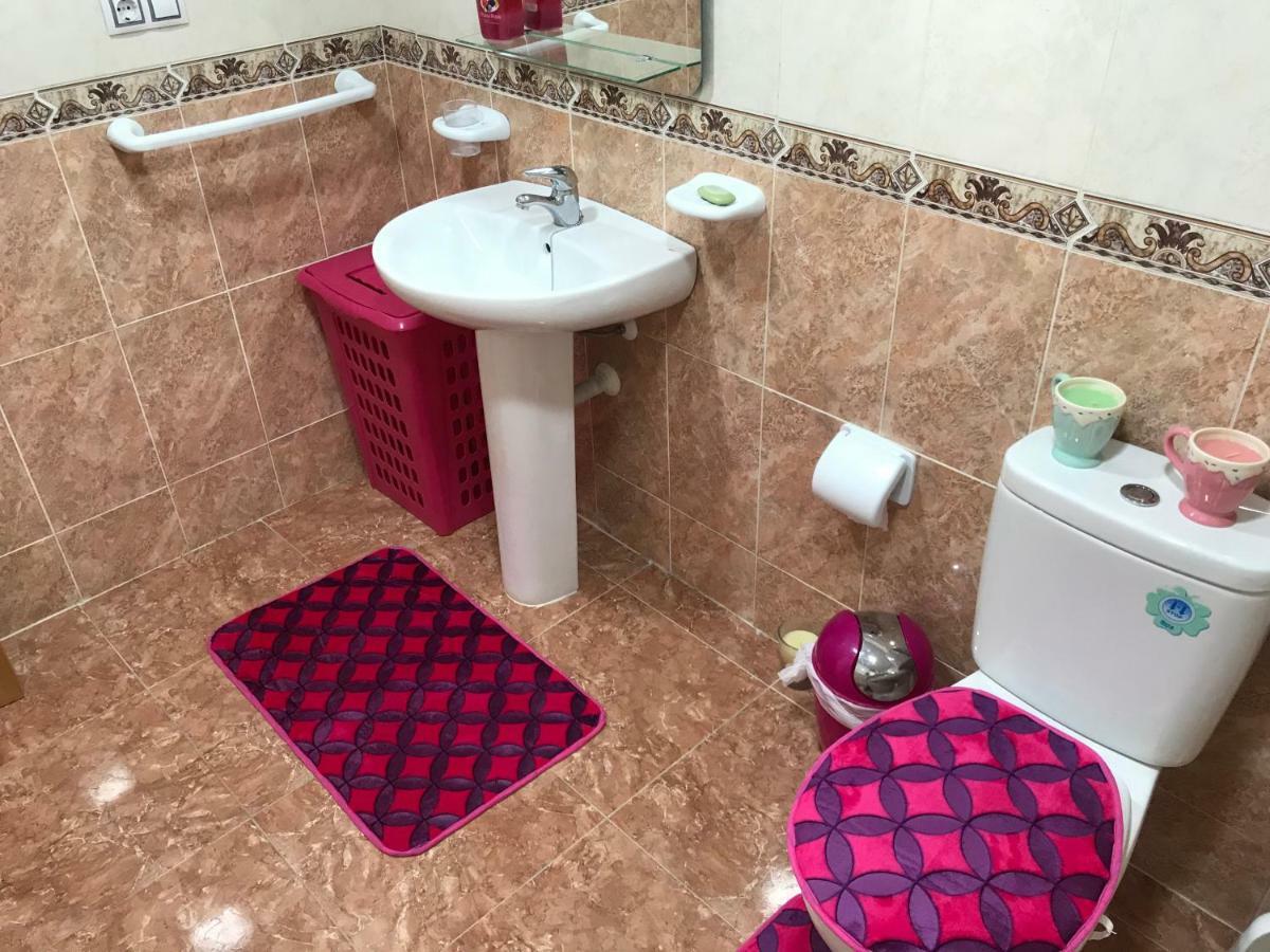 Appartement Avec Piscine 산비센테델라스페그 외부 사진